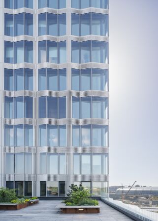 Hochhaus am Berliner Hauptbahnhof von allmannwappner