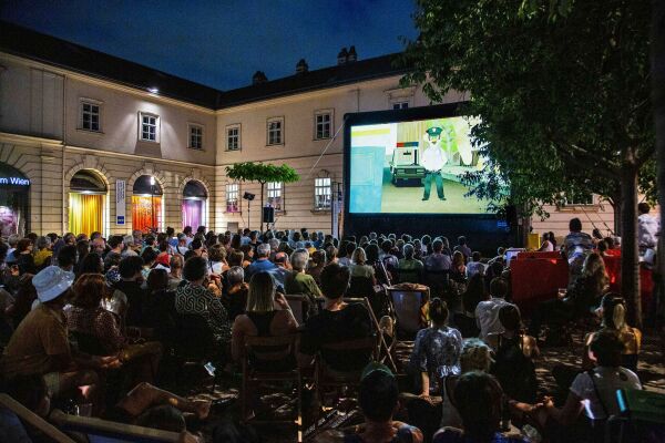 Atmosphäre beim Architektur.Film.Sommer 2023