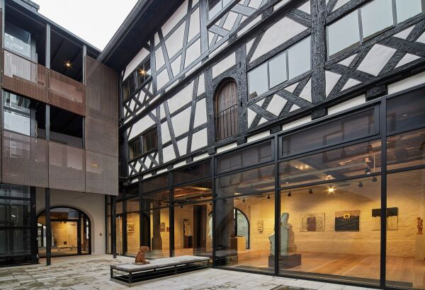 Anerkennung: Tourist-Information und Museum in Karlstadt von Architekturbro Wiener + Wolff freie Architekten