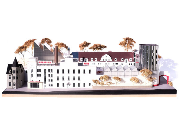 Weiterbauen im Bestand von Max Klein, Haakon Hoeren (TU Kaiserslautern)