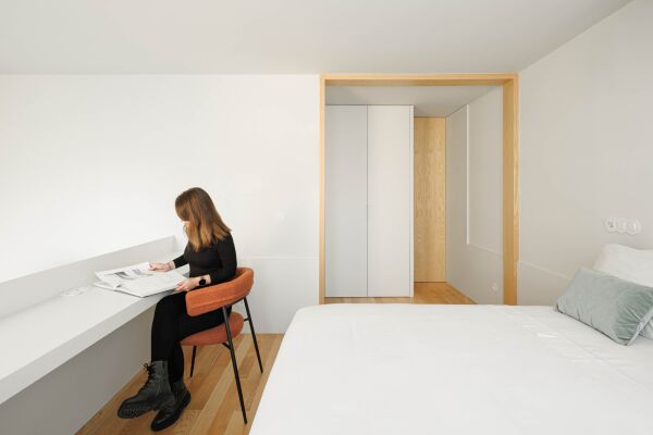 Wohnhaus in Porto von Paulo Merlini Architects