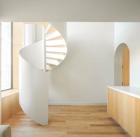 Wohnhaus in Porto von Paulo Merlini Architects