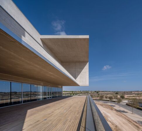 Grnderzentrum von Vzquez Consuegra