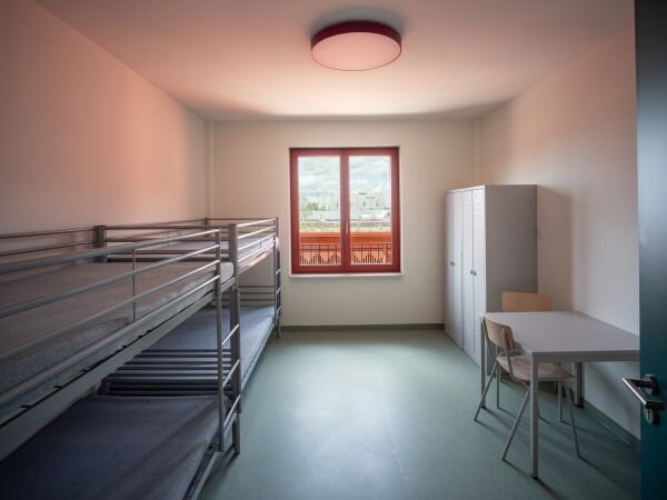 Ein 4-Bett-Unterkunftszimmer