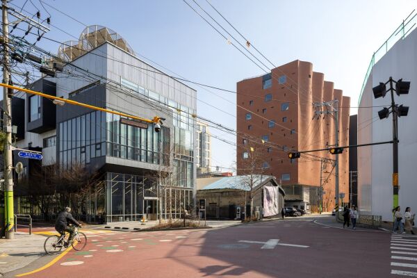 Firmenzentrale von behet bondzio lin architekten