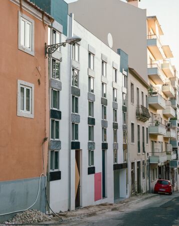 Wohnhaus von Fala Atelier in Lissabon