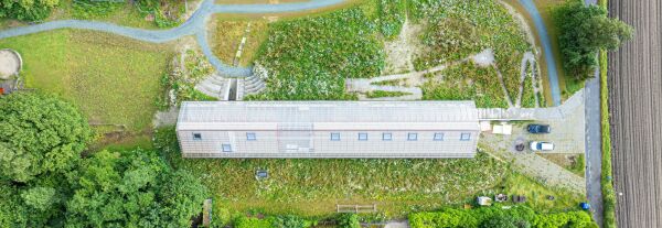 Jugendzentrum von Atelier Vens Vanbelle im belgischen Nazareth