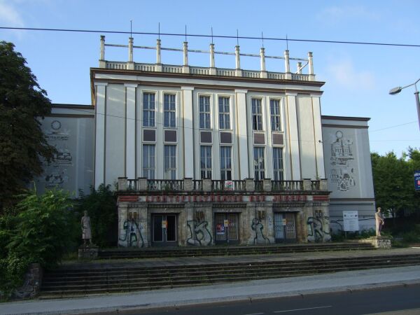 Lichtspieltheater der Jugend, Foto: Sebastian Wallroth, Wikimedia Commons, Public domain