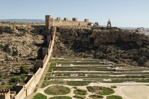 Parkgestaltung von KAUH Arquitectura