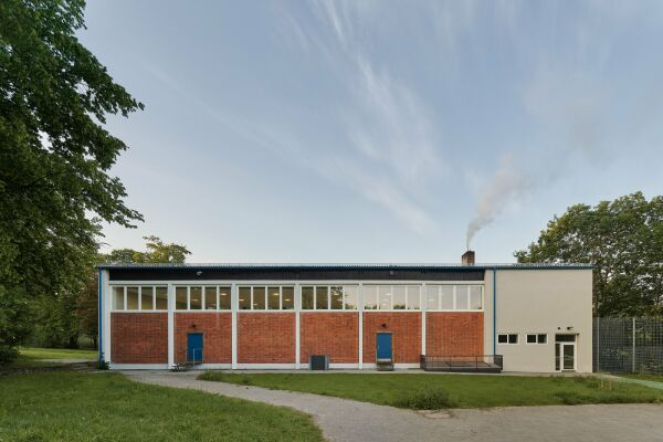 Generalsanierung einer denkmalgeschützten Turnhalle von reichert schulze architekten