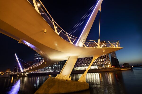 Fu- und Radwegbrcke von Ramboll und Stephen James