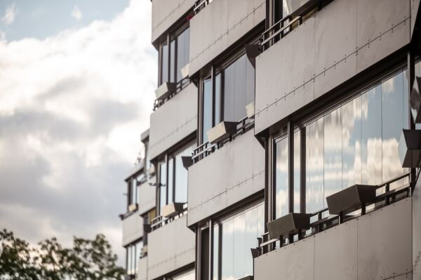 Sanierung eines Plattenbauhofs in Nordhausen