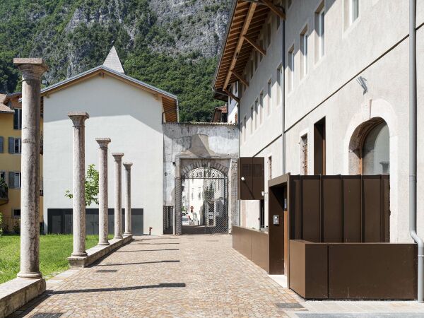 Bibliotheksumbau von DAP Studio in Mezzolombardo