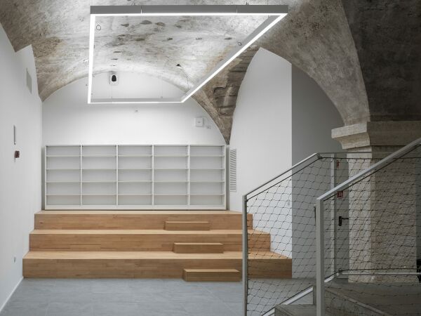 Bibliotheksumbau von DAP Studio in Mezzolombardo