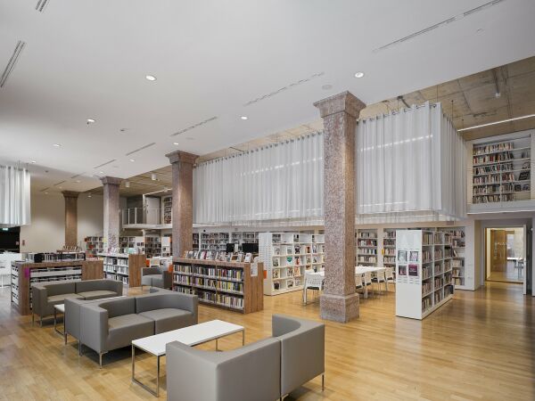 Bibliotheksumbau von DAP Studio in Mezzolombardo