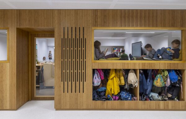 Umbau in Utrecht von VenhoevenCS architecture + urbanism