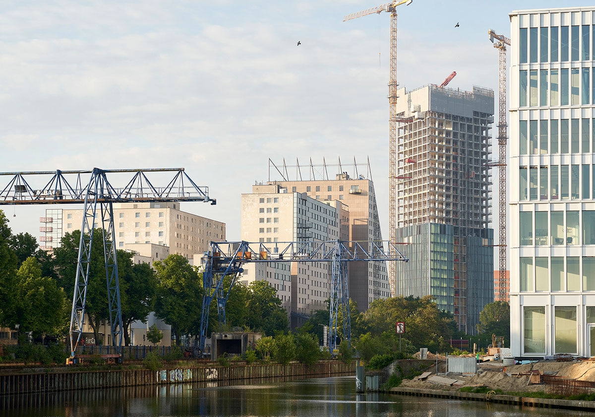 Der Höchste von allen - Baustellenbesuch beim Estrel Tower von Barkow Leibinger in Berlin