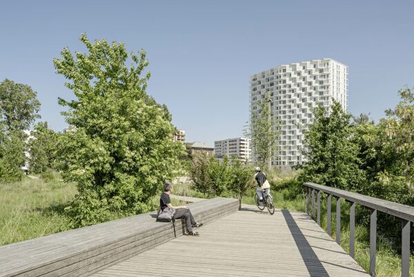 Wohnhochhaus von Franz&Sue in Wien