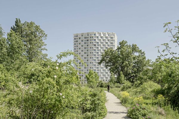 Wohnhochhaus von Franz&Sue in Wien