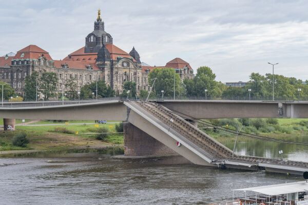 Die Brücke nach teilweisem Einsturz des Zuges C am 11. September 2024. Foto: SG-IMBTUDD, Wikimedia, CC BY-SA 4.0