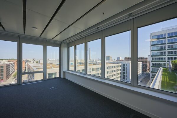 B�robau in Berlin von EM2N