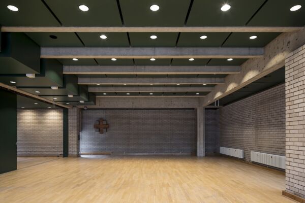 Ehemaliger groer Saal vor Sanierung