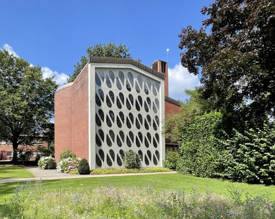 Werner Heselhaus/Heinz Richter: Ehemalige Klinikenkirche St. Maria Heil der Kranken (1957/58), Waldeyerstraße 14, Münster