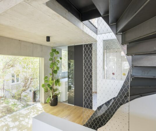 Stadthaus in Wien von PSLA Architekten