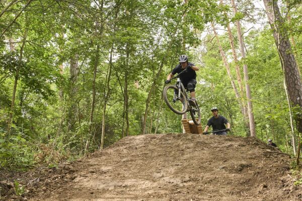 Eine Anerkennung: Landeshauptstadt Erfurt, Mountainbiketrails im Tannenwldchen