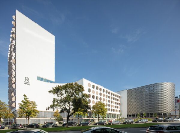 Boardinghouse in Mnchen von Delugan Meissl Associated Architects