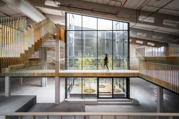 Architekturpreis: Handelszentrum 16 in Bergheim von smartvoll Architekten (Wien)