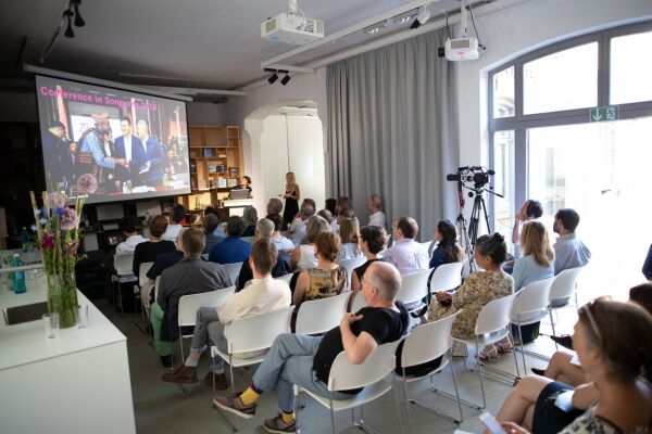 Diskussionsveranstaltung im Aedes Metropolitan Laboratory