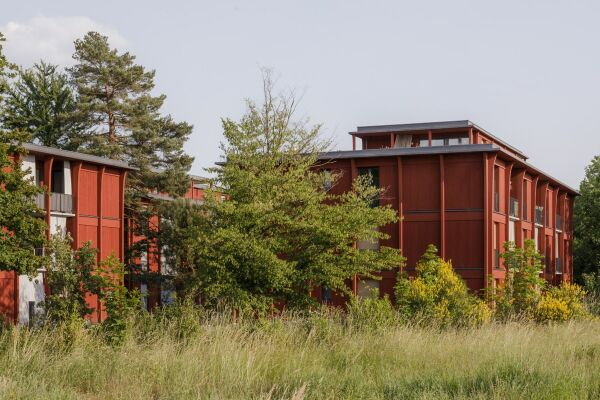 Auszeichnung Region Nord: Siedlung Hirtenweg in Riehen, Studio Gugger, Holzbauingenieure: Gruner (Basel), Holzbau: Erne (Laufenburg)