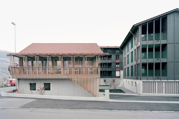 Auszeichnung Region Zentrum: Spalihof (Sachseln), Seiler Linhart Architekten, Bauingenieure: Pirmin Jung Schweiz (Sursee), Holzbau: Kng (Alpnach Dorf)