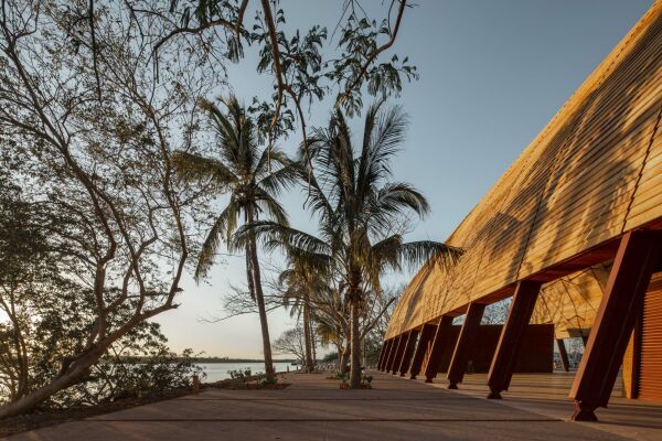 Fhrhafen und Park in Mexiko von Colectivo C733