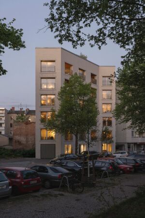 Ein 1. Preis: Ein Monolith als Lückenschluss in Berlin-Neukölln von DMSW Architekten, 2023