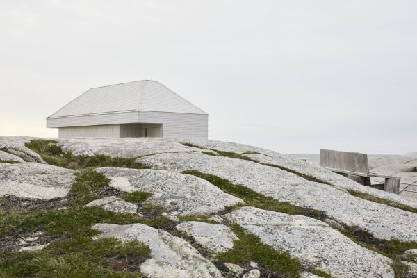 Aussichtsplattform in Kanada von Omar Gandhi Architects