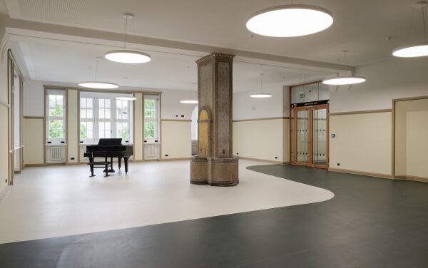 Schulsanierung in Berlin von SSP Rthnick Architekten