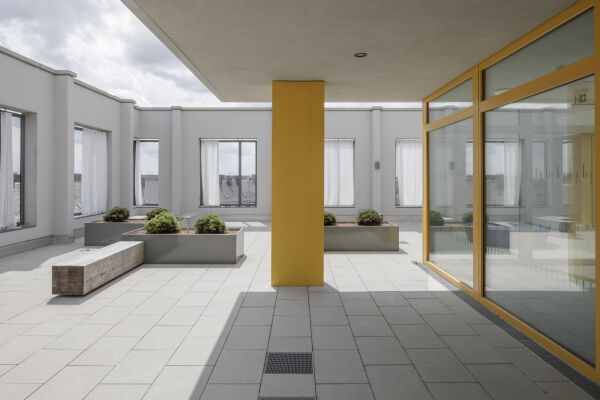 Wohnhybrid in Mnchen von steidle architekten