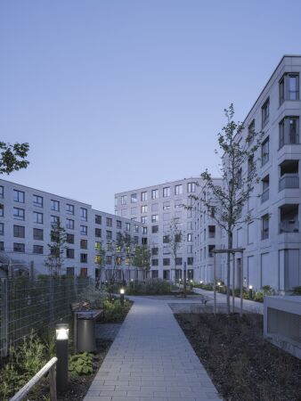 Wohnhybrid in Mnchen von steidle architekten