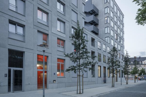 Wohnhybrid in Mnchen von steidle architekten