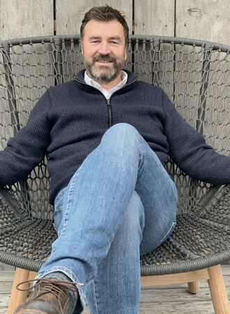 Florian Nagler erhielt sowohl den Bayerischen Architekturpreis 2024 als auch den Bayerischen Staatspreis fr Architektur.