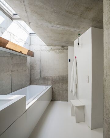 1. Preis: Juwel im Hinterhof in Karlsruhe von Milla Architekten