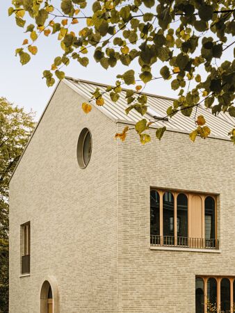 Anerkennung: �Hommage an die Vergangenheit� in D�sseldorf von Nidus