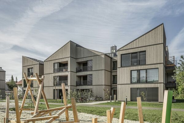 Anerkennung: Kleinteilig am Ammersee  Gefrdertes Wohnquartier auf dem Schmucker-Areal in Utting am Ammersee von WWA Architekten Whr Heugenhauser Johansen im Auftrag von Kommunalunternehmen Utting am Ammersee