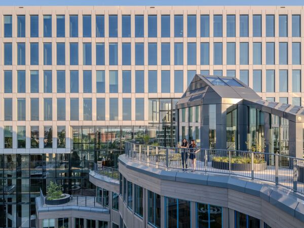 B�robau von MVRDV in Amsterdam