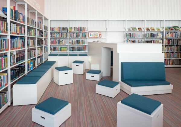 Lobende Erw�hnung: �Stadtbibliothek� in Lutherstadt Wittenberg von Peter Zirkel Architekten (Dresden)