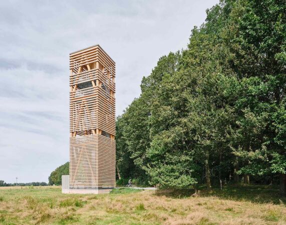 Aussichtsturm in H�tschenhausen von Marc Flick