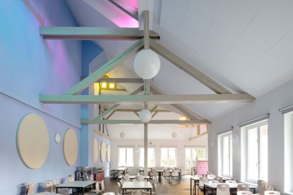 Publikumspreis: Mensa Nord-Grundschule in Berlin von FinkvonBusch Architektur (Berlin)