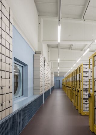 Eine Anerkennung: Bundesarchiv - Stasi-Unterlagen-Archiv Chemnitz von Heine Mildner Architekten (Dresden)